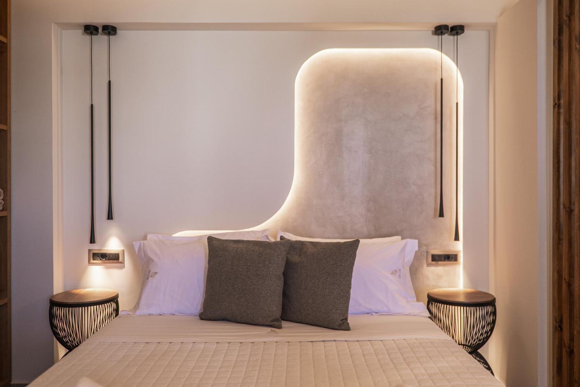 Eros Luxury Suites 레팀노 외부 사진
